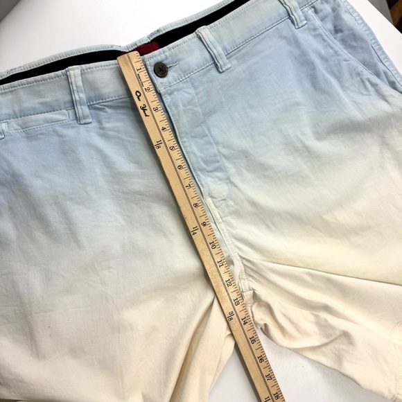 Foundry Men’s Sz 46 Shorts 9.5” Comfort Stretch Big & Tall Sky Blue 2 Tone Ombré - Picture 8 of 9
